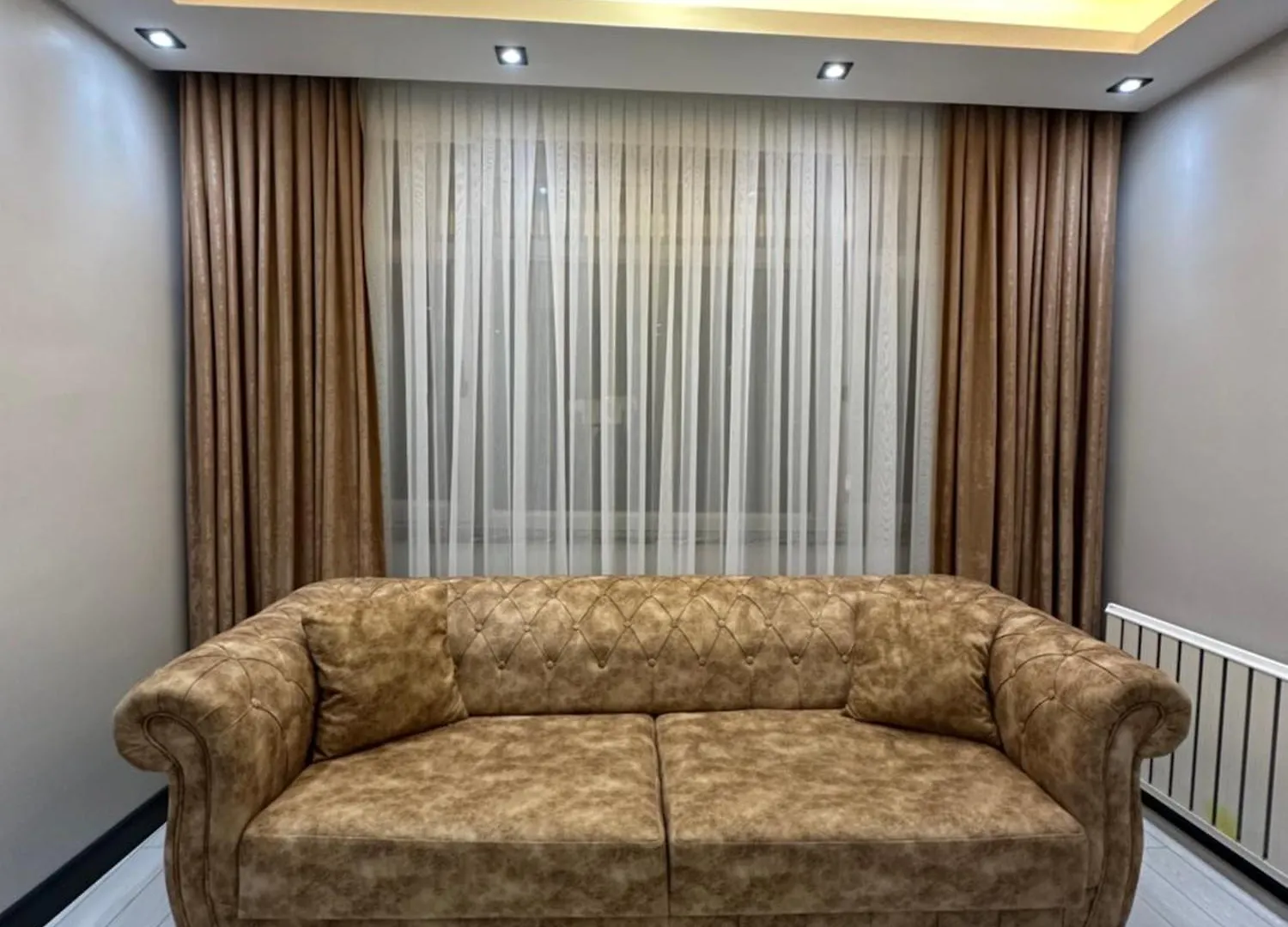 Apartamento Sabiha Goekcen Airport & Metro Estambul